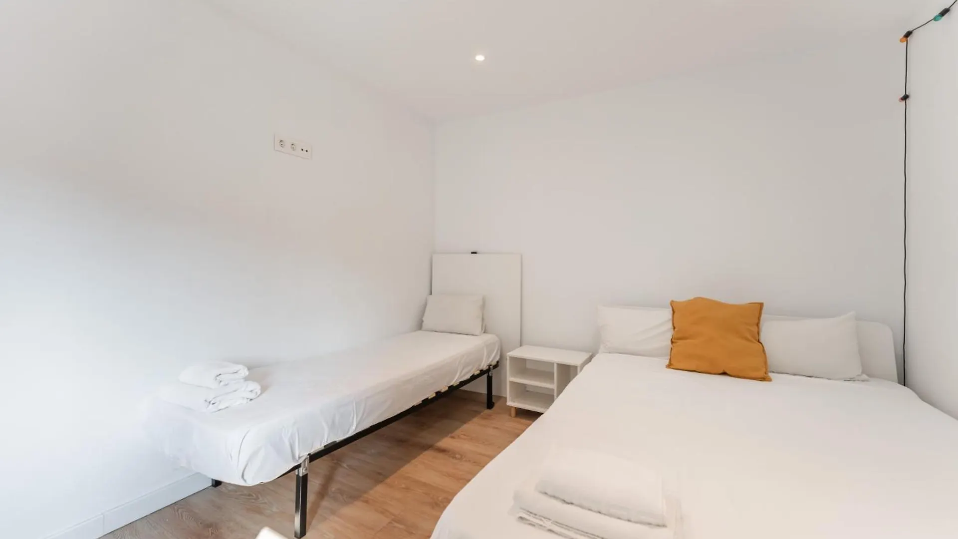 Feel Welcome Barcelona Smart Flat Cornella de Llobregat